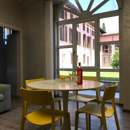 Vea Apartment Паденге-суль-Гарда Экстерьер фото